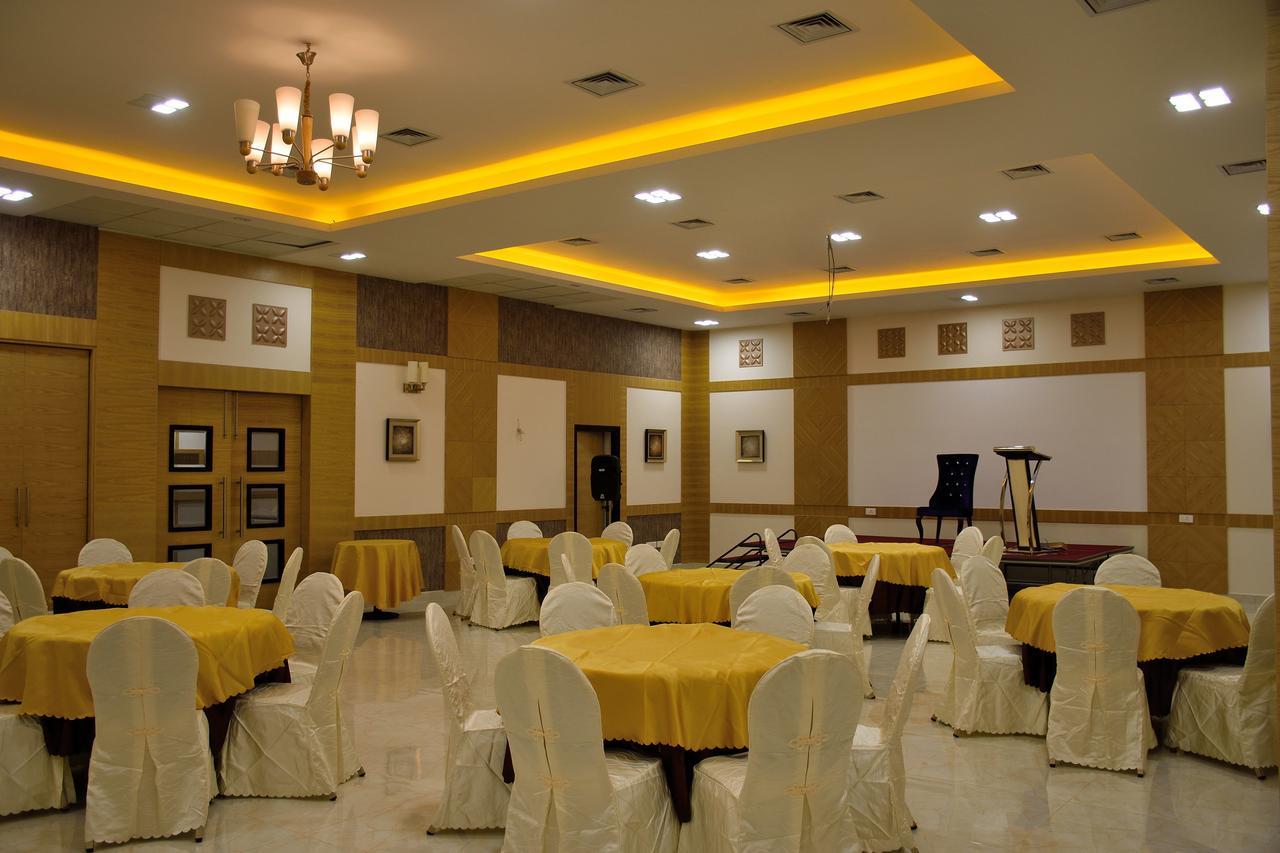 Hotel Laya Inn Ariyalur Exterior foto